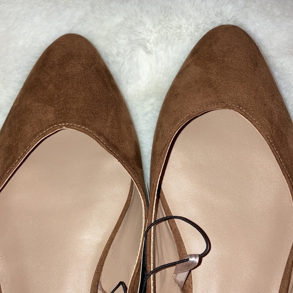 NY&C Almond Toe Flats - Size 10 - Picture 5 of 10